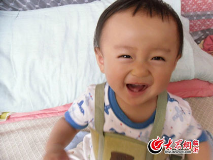#心誠微笑#網(wǎng)友用笑臉祝福小心誠手術(shù)成功
