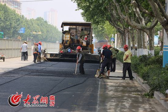 臨沂陶然路雨水管道工程18日完工，全線貫通